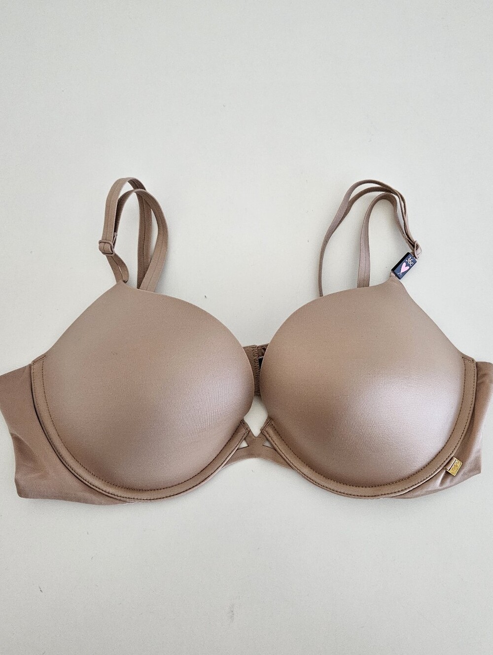 NEW Victorias Secret Very Sexy Push Up Smooth Bra Double Strap Womens 36C/D80